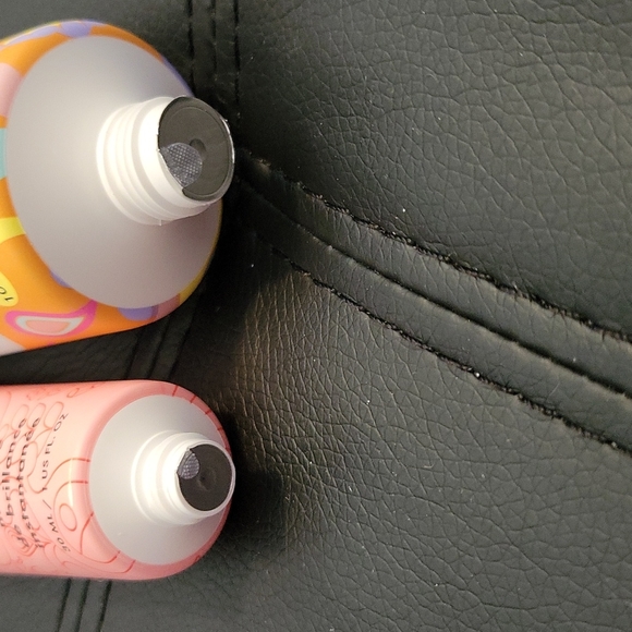 New sealed AMIKA NOURISHING MASK & INSTANT SHINE MASK - Picture 3 of 3